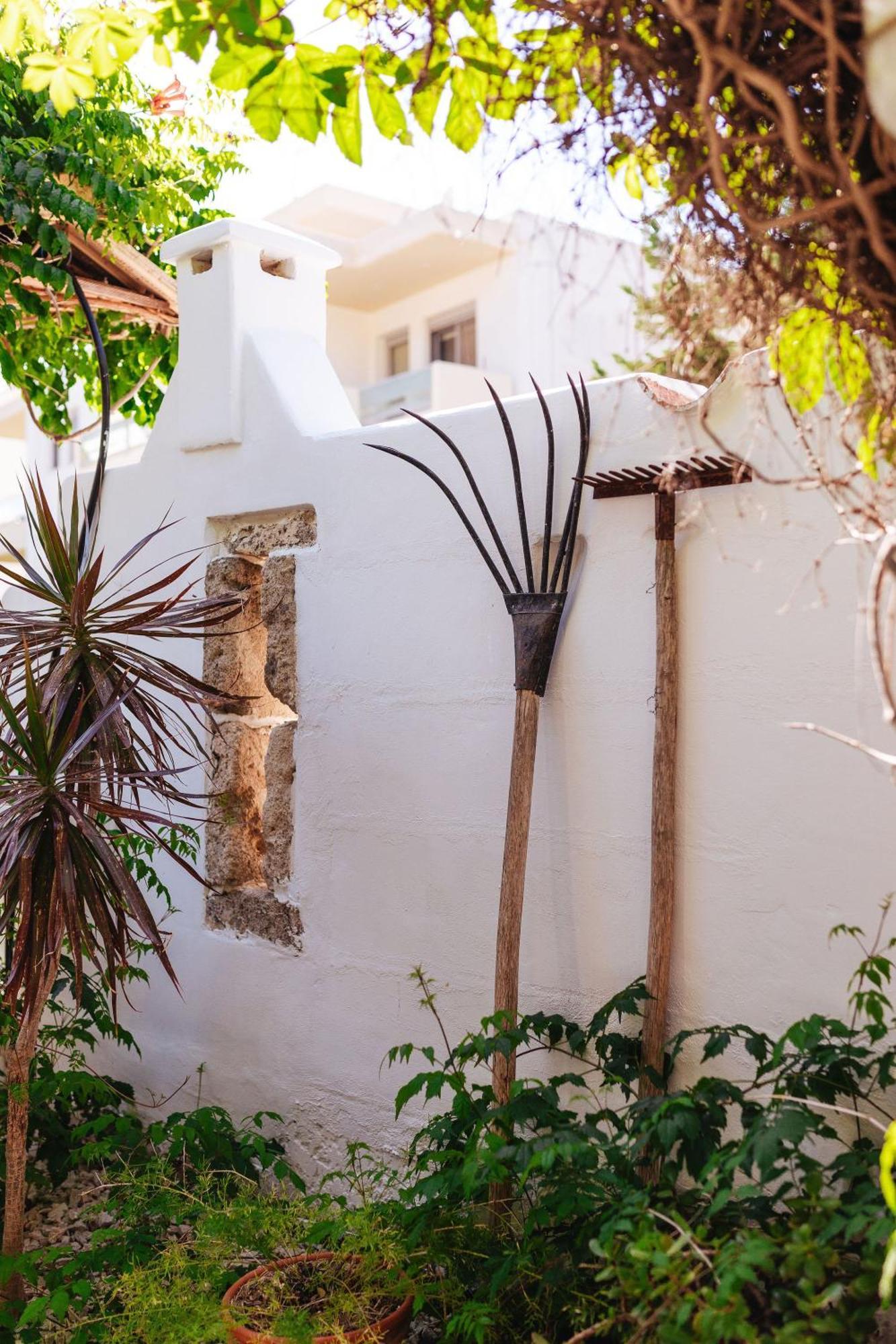 Hotel Nathalie Ixia  Bagian luar foto