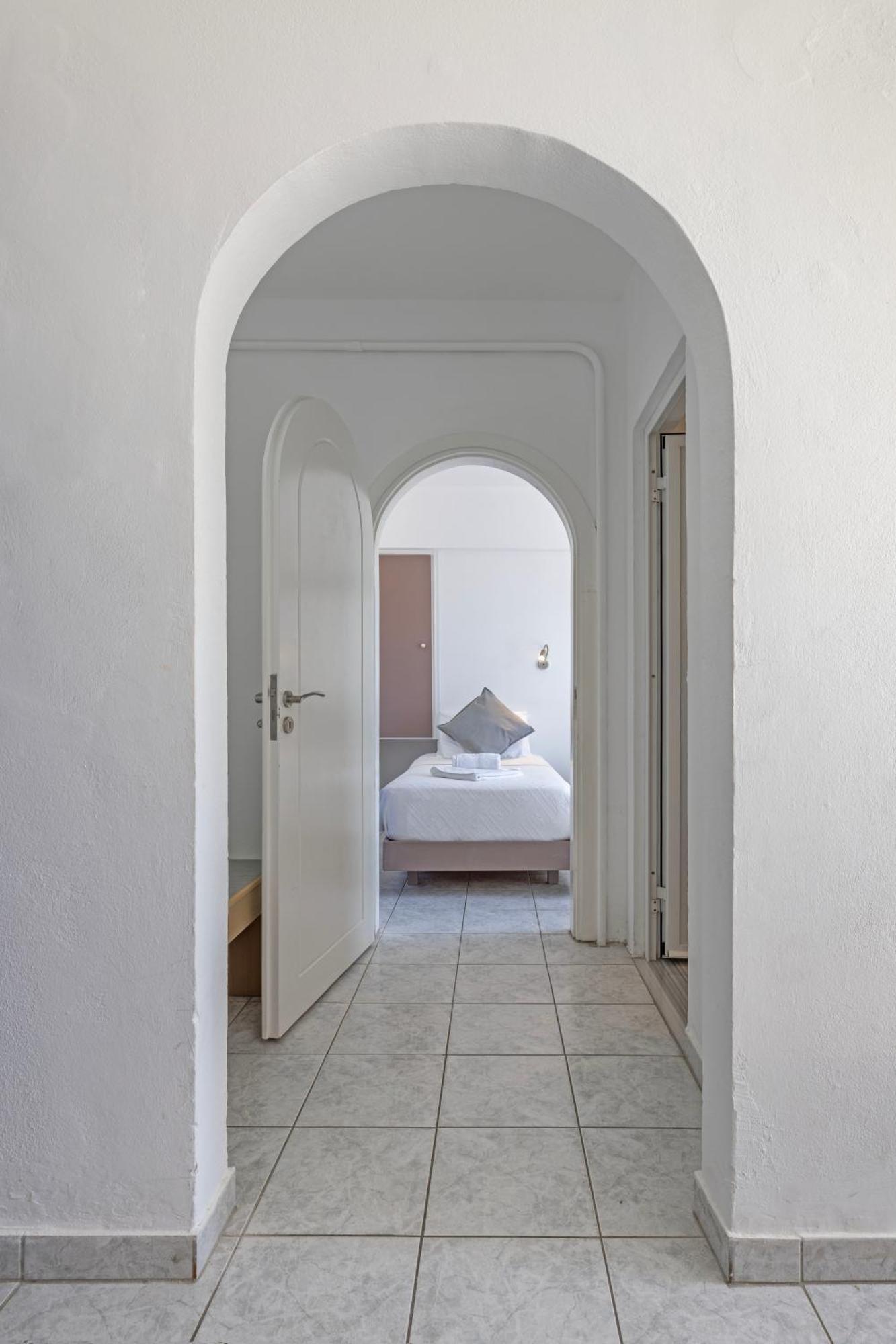 Hotel Nathalie Ixia  Bagian luar foto