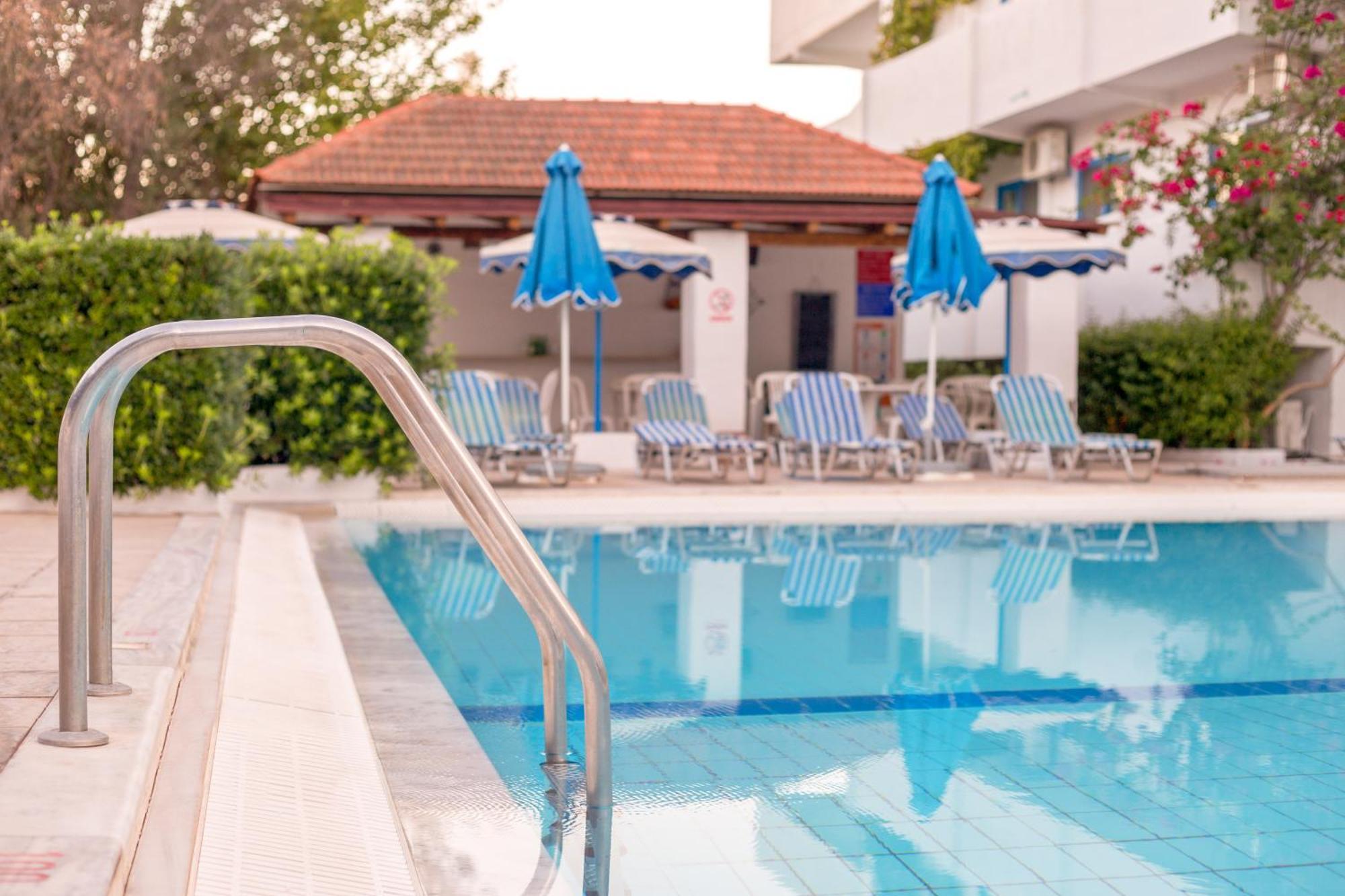 Hotel Nathalie Ixia  Bagian luar foto